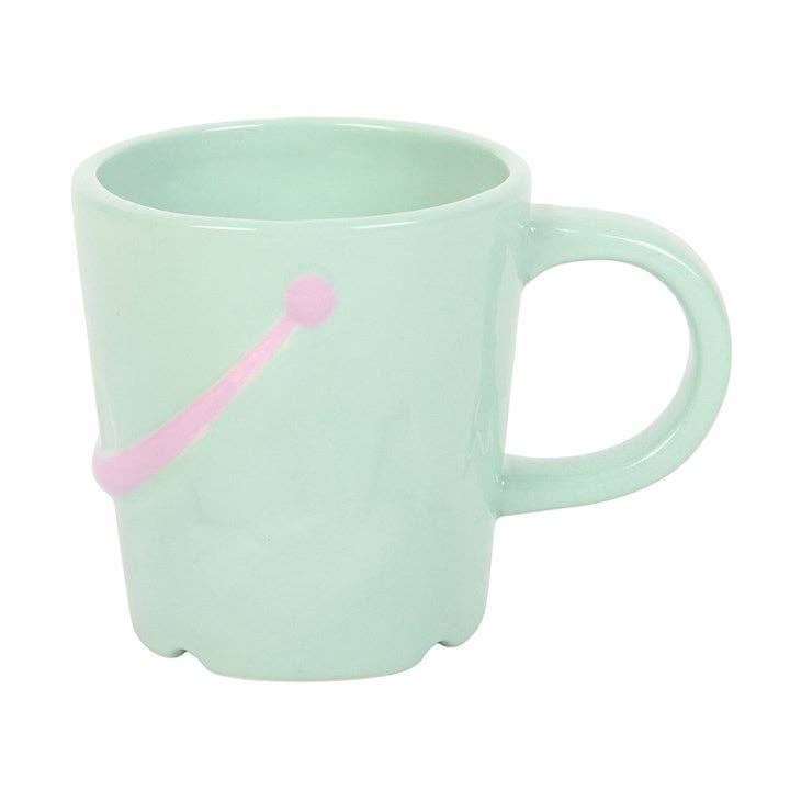Something Different Bucket Mug with Spade Spoon