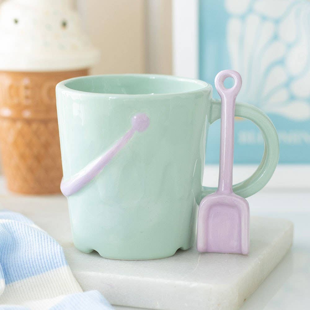 Something Different Bucket Mug with Spade Spoon