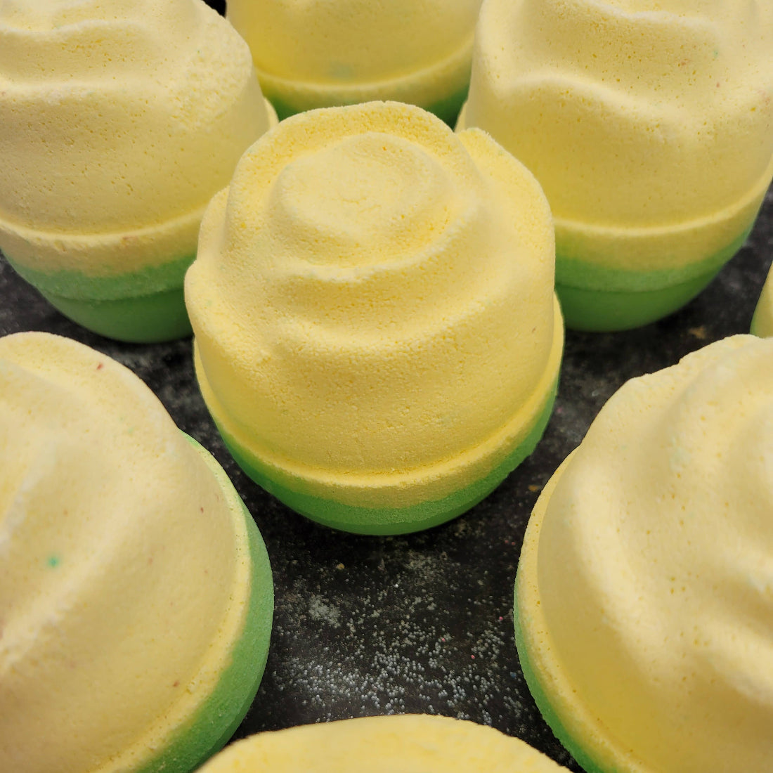 MLBS Lily, Apple & Tuberose Jumbo Bath Bomb