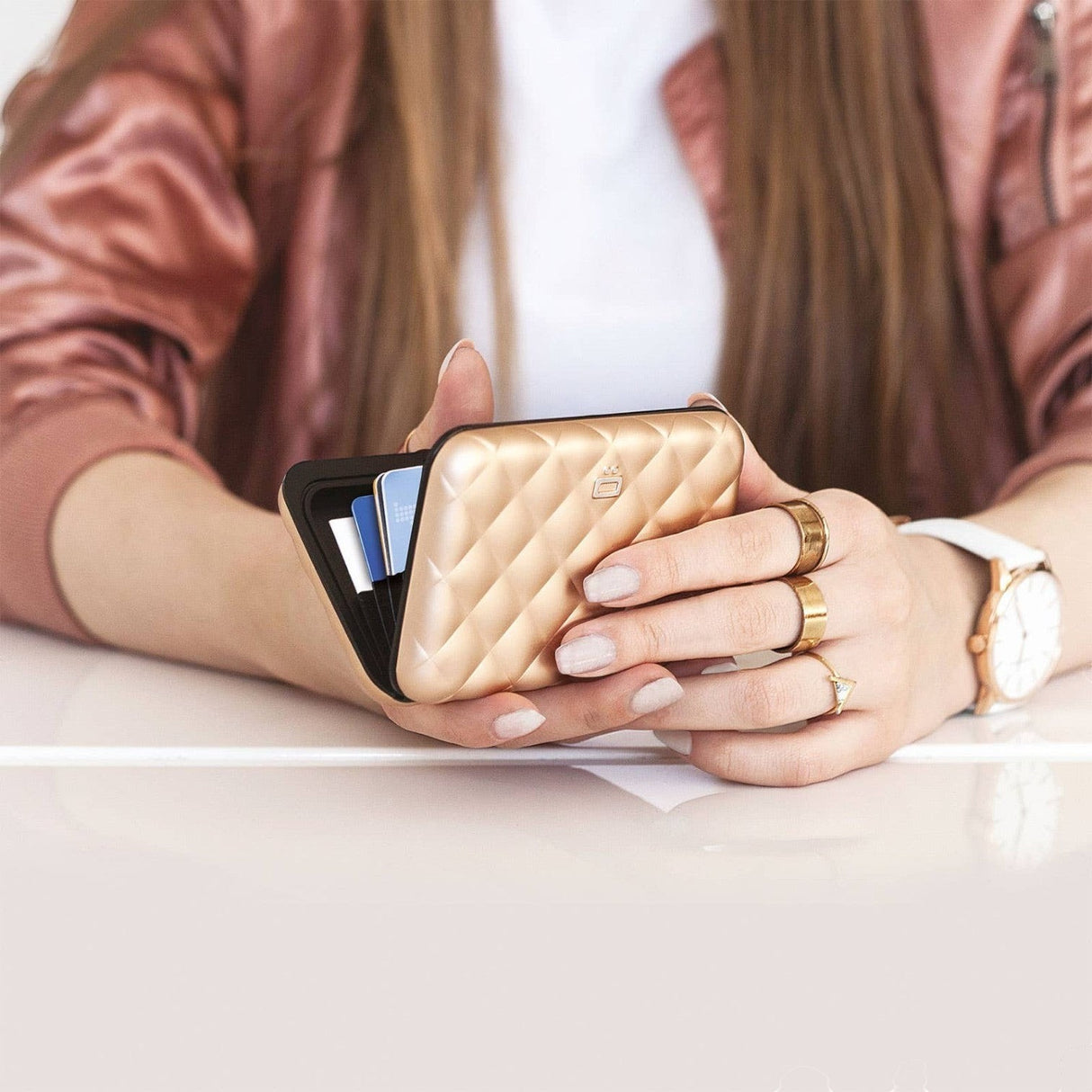 ÖGON Design Helsinki Aluminum Card Holder