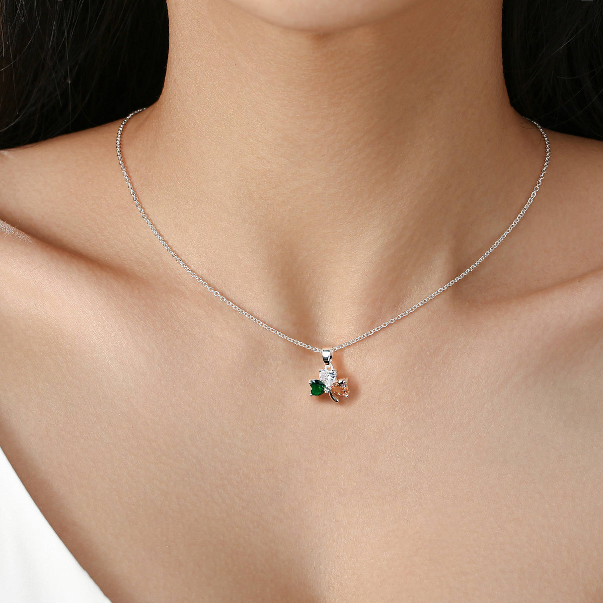 Celtic Ore Tricolour3 Stone Shamrock Pendant