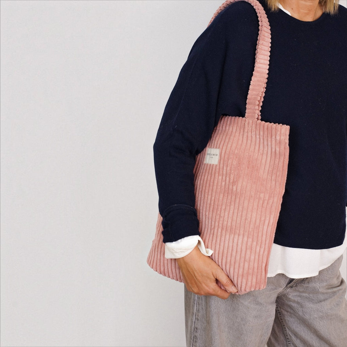 De La Mur Small Crepe Zipper Bag