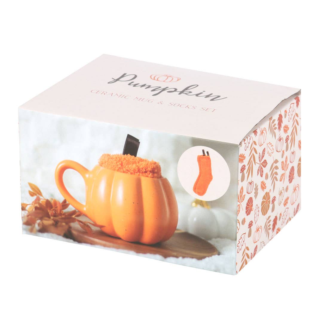 SD Pumpkin Shaped Mug and Socks Set