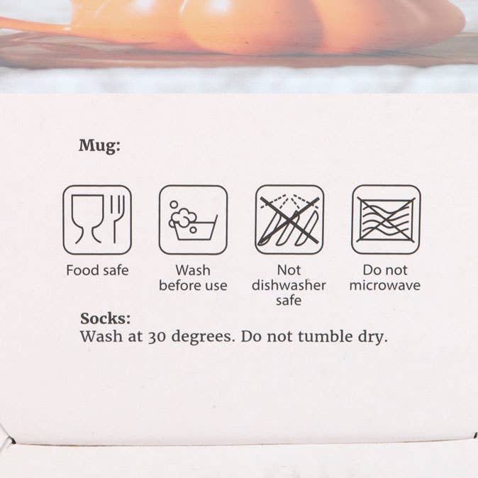 SD Pumpkin Shaped Mug and Socks Set