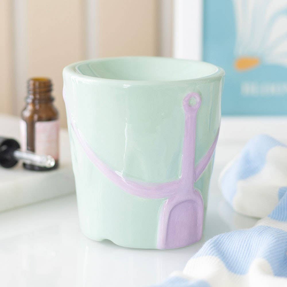 Something Different Bucket and Spade Oil Burner