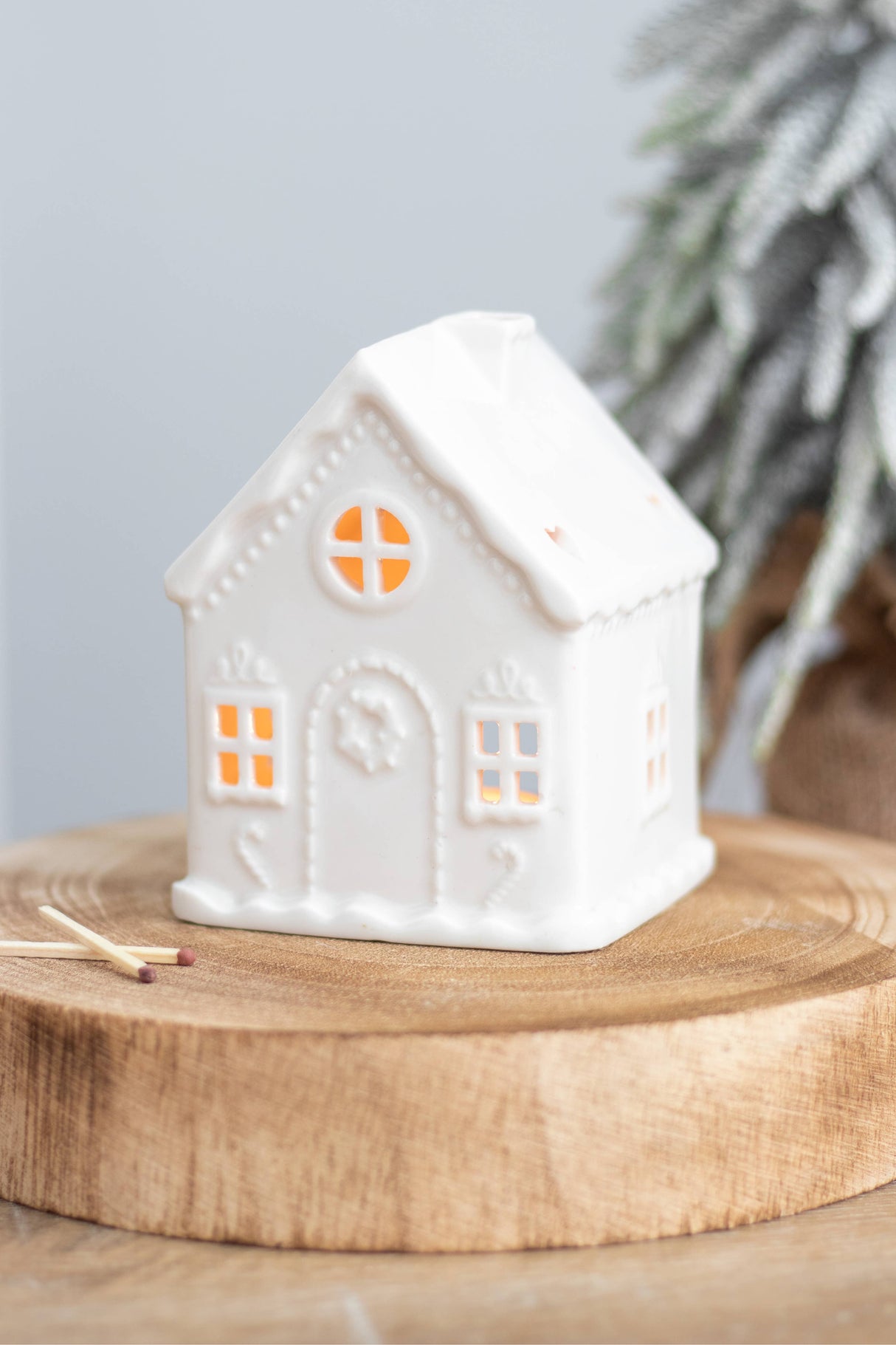 Something Different White Gingerbread House Tealight Holder