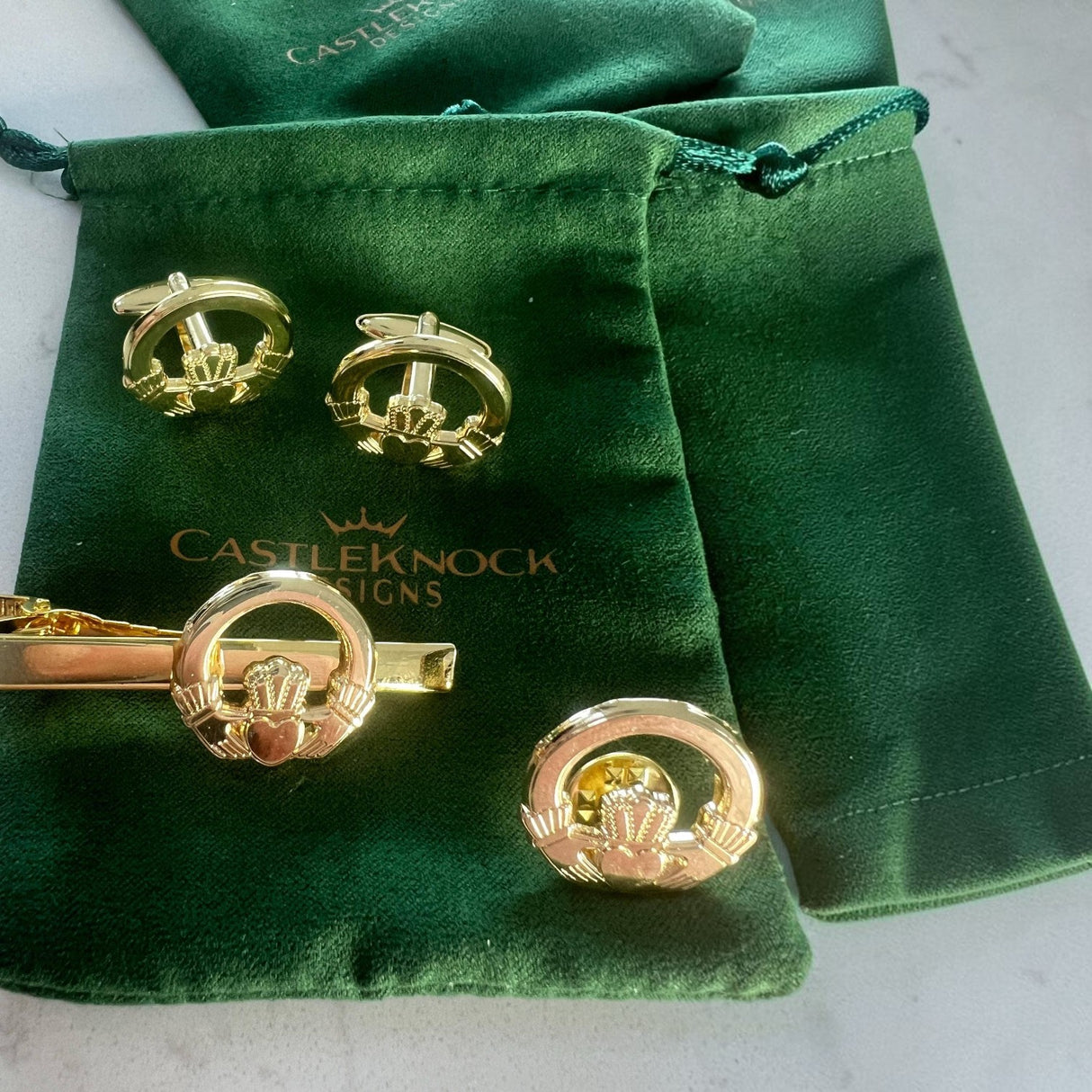 CastleKnock Designs Claddagh Ring Cufflinks Tie Clip Pin Set - Gold