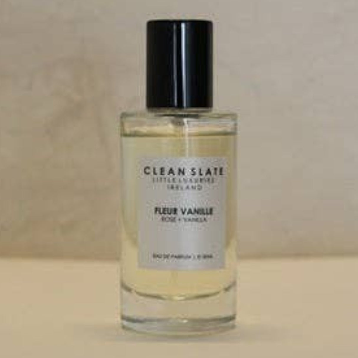 Connemara Country CLEAN SLATE Fleur Vanille 50ml Eau de Parfum, a rose and vanilla fragrance with woody notes.