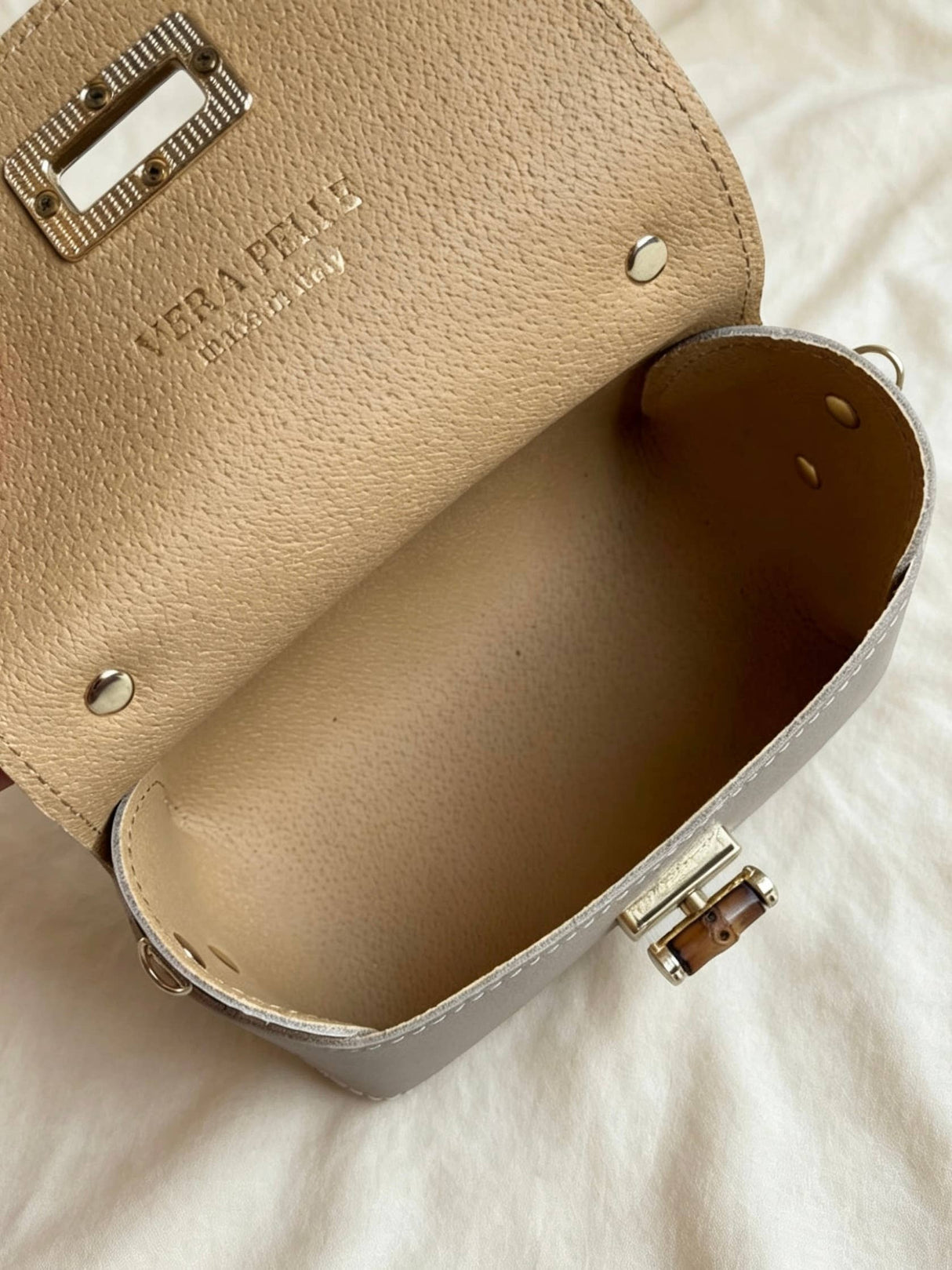 Nanabags Mini Bag in Hammered Leather