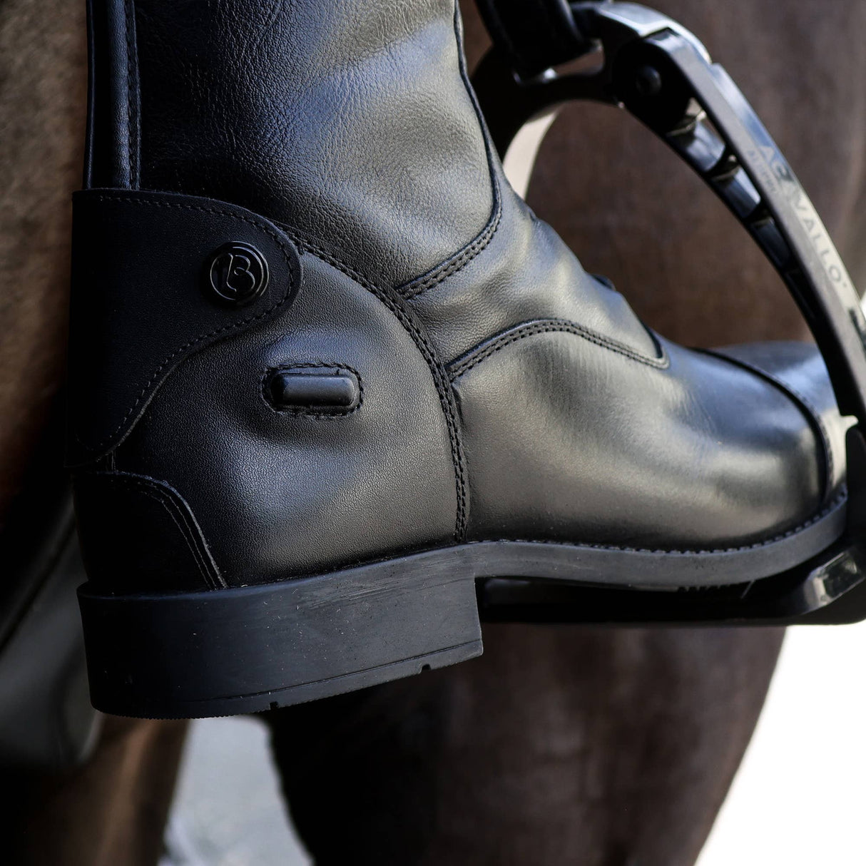 Brogini Como V2 Long Laced Front Boots