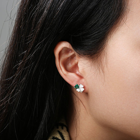 Celtic Ore Green Stone Clover Earrings