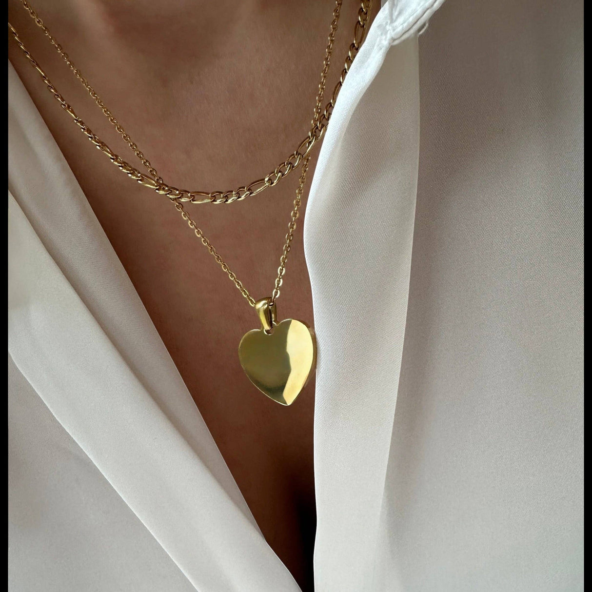 Rudies and Co Grá Irish Engraved Love Heart Necklace