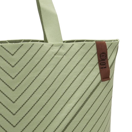 LOT83 Shopper Lexi 06