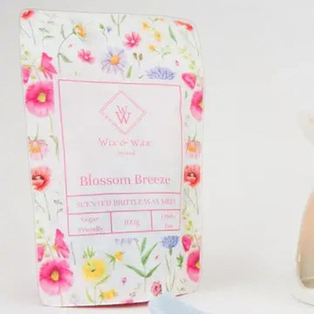 Wix & Wax Blossom Breeze Brittle Wax Melt