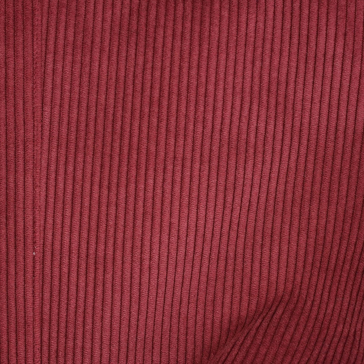 Connemara Country burgundy corduroy fabric texture from the De La Mur Arde glasses case