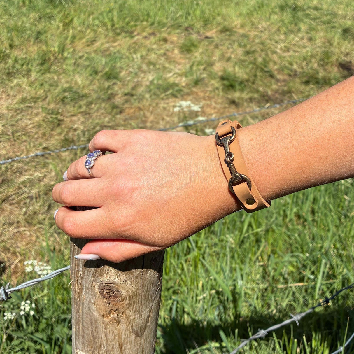 Grays 1922 Snaffle Bracelet Tan
