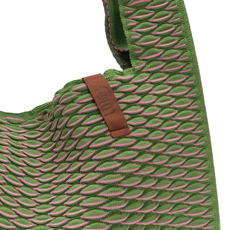 LOT83 Shopper Lois 81
